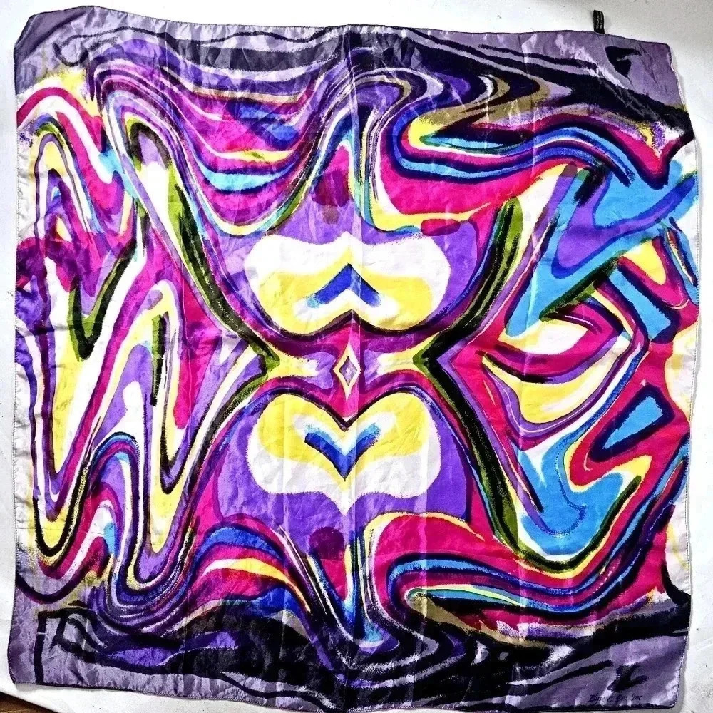 Elyse C Bec Inc 100%Silk Color Abstract Statement Scarf 35x35 inch Made in India